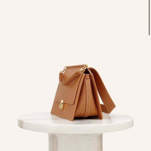 Like new. Worn a few times Cross body bag - Picture 3 of 7